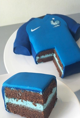 Gâteau anniversaire CFC Sports